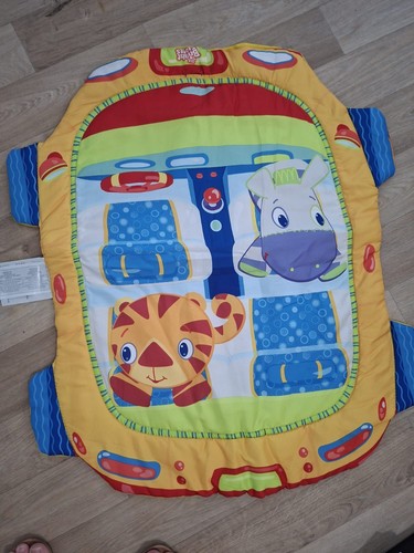 Bright starts car themed - car-themed, baby