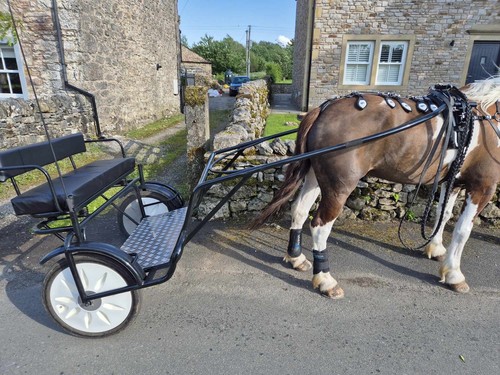 New wheel horse cart made - wheel,
