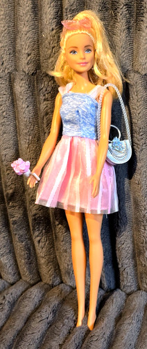 Barbie blonde fashion - , doll