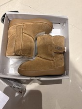 UGG Boots Chestnut Infant 6-12 Months, UK 2(EUR18)