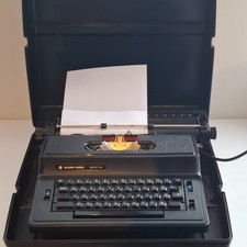 Silver Reed 2500 SL Electric