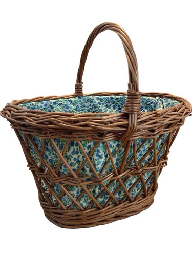 Vintage wicker basket linned - vintage,