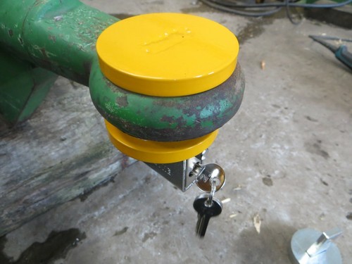 Heavy duty trailer - trailer, lock