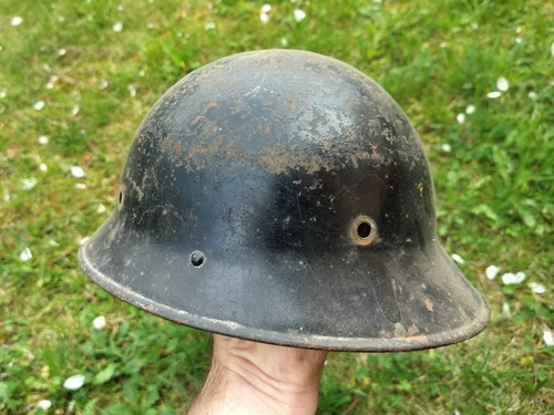 Original black helmet - , m29