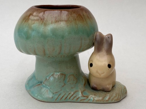 Vintage hornsea pottery rabbit - vintage,
