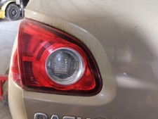 left rear tailgate lamp