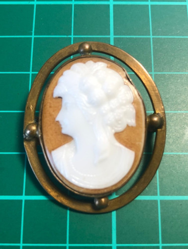 Vintage cameo brooch - vintage,