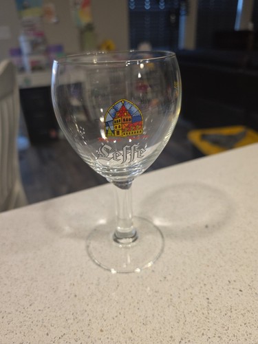 Leffe abbey belgian beer - leffe,