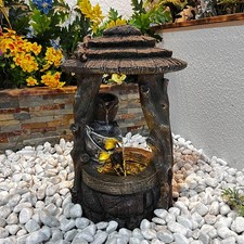 Wishing Well Traditional Water