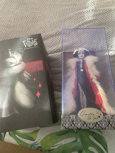 Disney designer dolls - disney,