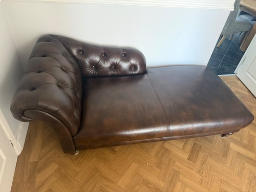 Chesterfield chaise lounge - lounge,