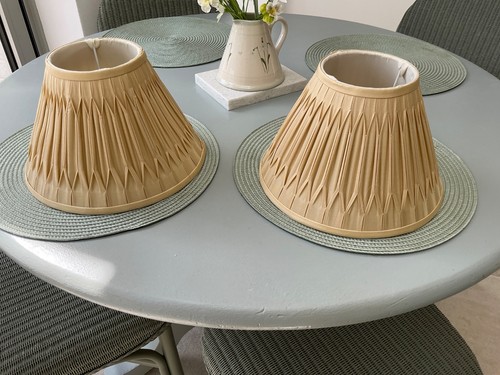 Laura ashley pale - 2,