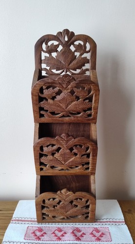 Vintage tier hand - vintage,