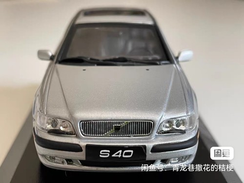 Minichamps volvo v40 - /43,