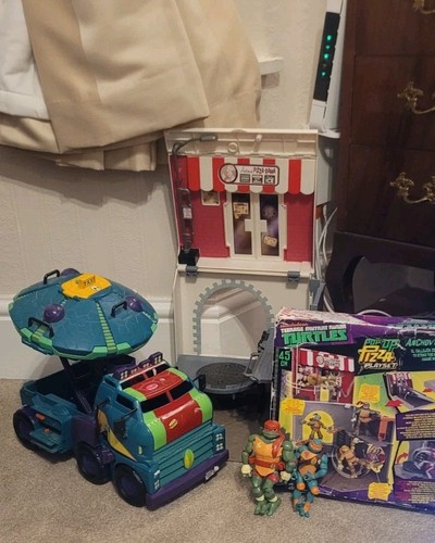 Nickelodeon tmnt turtle lair - nickelodeon,