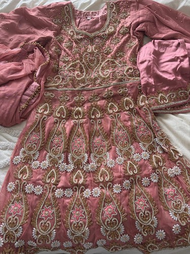 Indian pakistani suit wedding - indian,