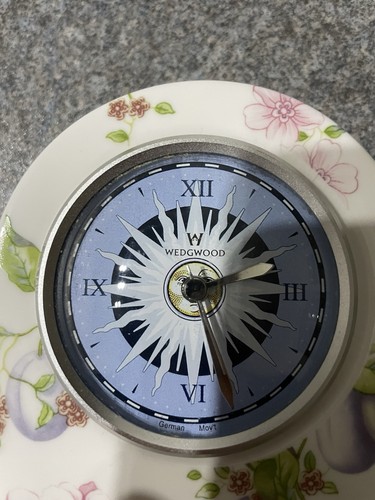 Wedgwood bone china clock - wedgwood,