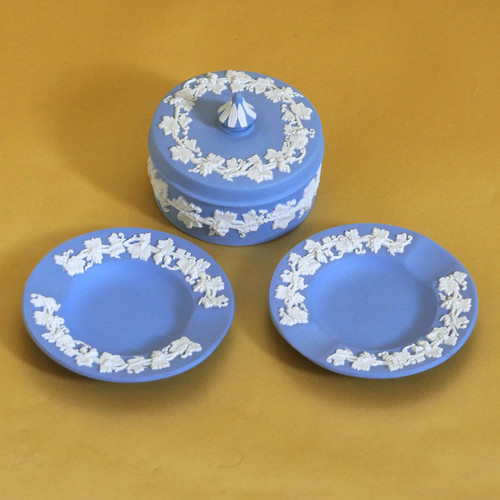 Wedgwood jasperware bomboniere - wedgwood,