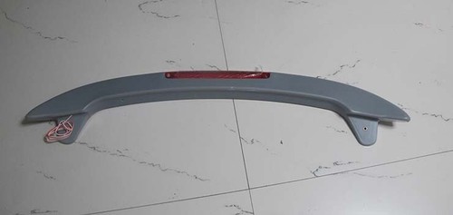 Wing spoiler rear trunk - rear,