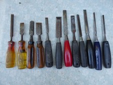 12 x plastic handled chisels