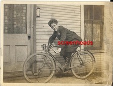 ANTIQUE EARLY 19OOs PHOTO