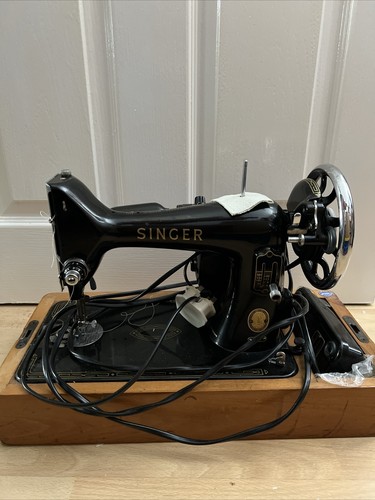Vintage 1950 singer 99k - vintage, 1950's