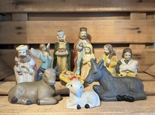 Aged Pottery Christmas