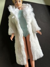 💙 Vintage 1970s Barbie Doll, Francie Doll FUR COAT (1979 #1414) - VGC