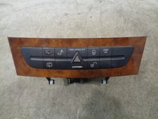 2009 MERCEDES BENZ E CLASS W211 DIESEL 6 CD CHANGER A2116800572
