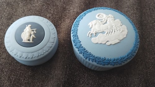 Wedgwood jasperware tri colour - wedgwood,