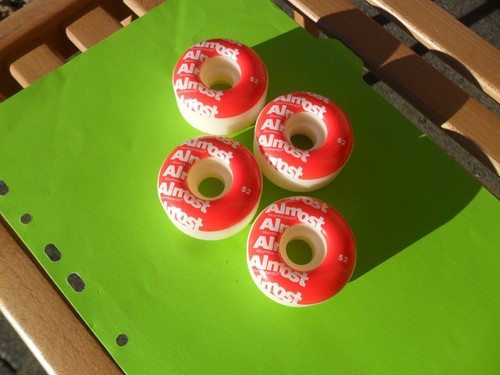 Almost red white 52mm - almost,