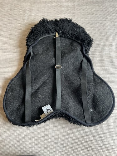Mattes sheepskin seat saver - sheepskin,