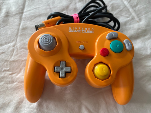 Orange nintendo gamecube - orange,