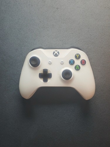 White xbox series wireless - x/s,