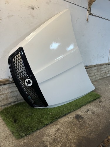Skoda octavia vrs 2010 bonnet - skoda,
