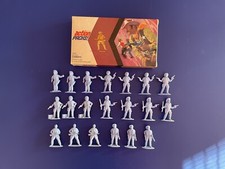 Timpo Toys Action Packs Cowboys Boxed Solid Figures 1/32