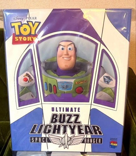 Medicom toy ultimate buzz - medicom,
