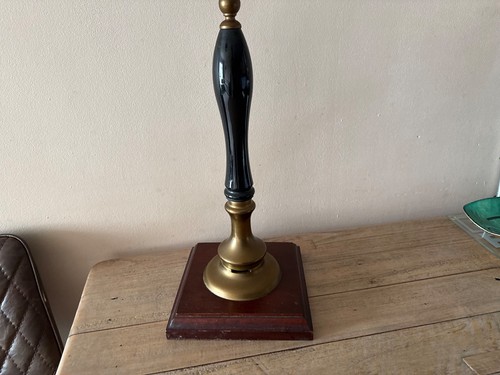 Dummy handpull trophy - handpull, style