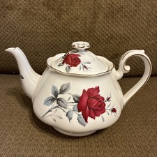 MINT Condition!  Teapot ~Sweet