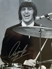 Beatles Singer / DRUMMER RINGO
