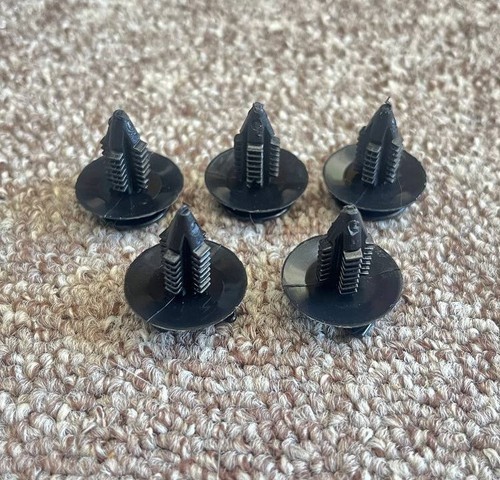 Audi plastic black - plastic,