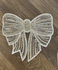Beaded Bows Applique Motif