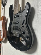 Squier by Fender HSS Large