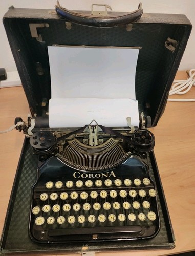 Clean antique 1928 smith - l,