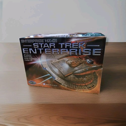 Polar lights star trek - polar,