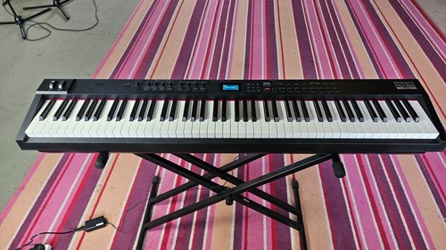 Roland 88ex stage - roland,