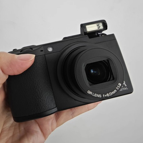 Ricoh digital iii - gr, 10.0mp