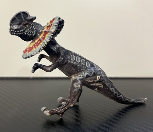 Vintage dilophosaurus 1992 - vintage,
