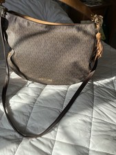 Michael Kors Medium Leather
