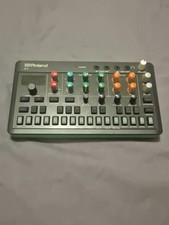 Roland Compact S-1 Tweak Synth